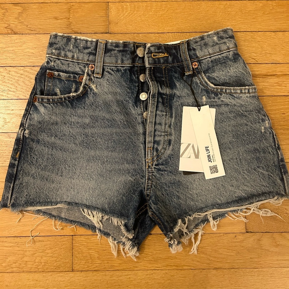 Zara High Rise Shorts